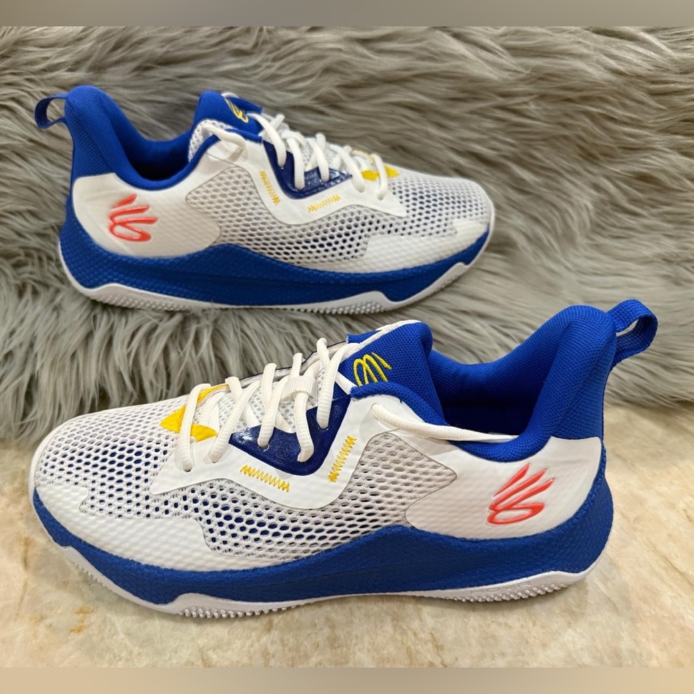 Under Armour Curry HOVR Splash 3 AP UA Stephen Blue Women 3026275-100 NEW in Box